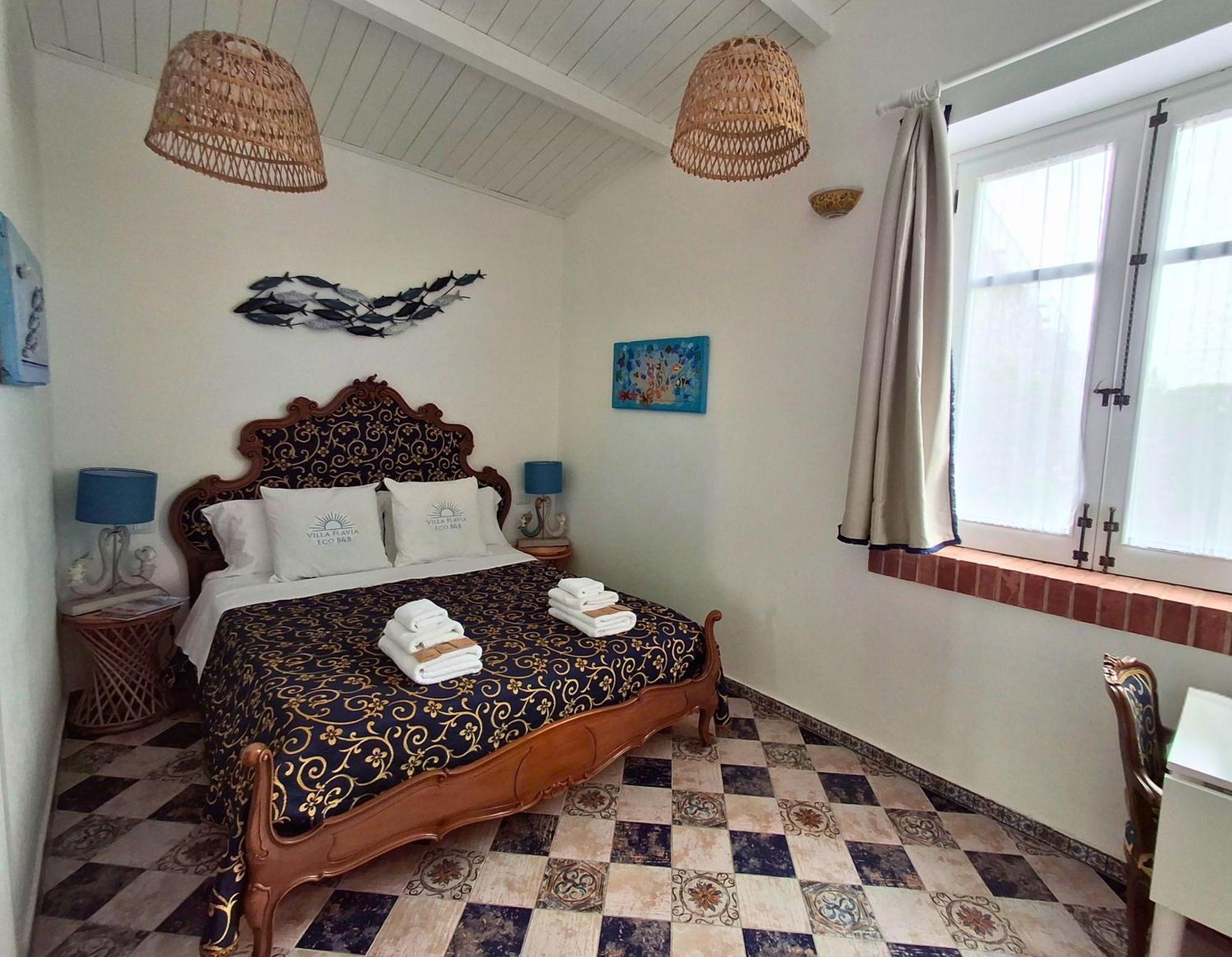 Vfh Villa Flavia Eco B&B - 50 Metri Dal Mare 圣塔·弗拉维亚 外观 照片